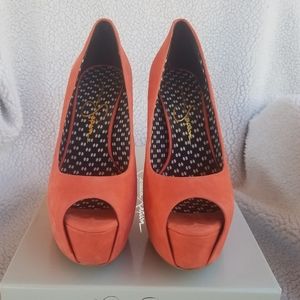 Jessica Simpson Capri